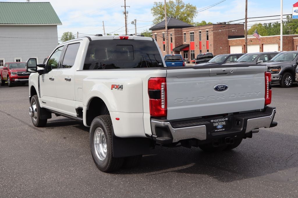 2026 Ford F-350SD Lariat DRW