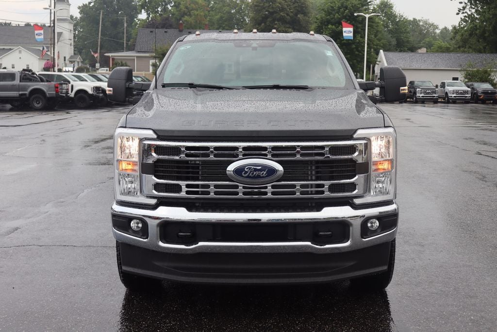 2026 Ford F-350SD XLT