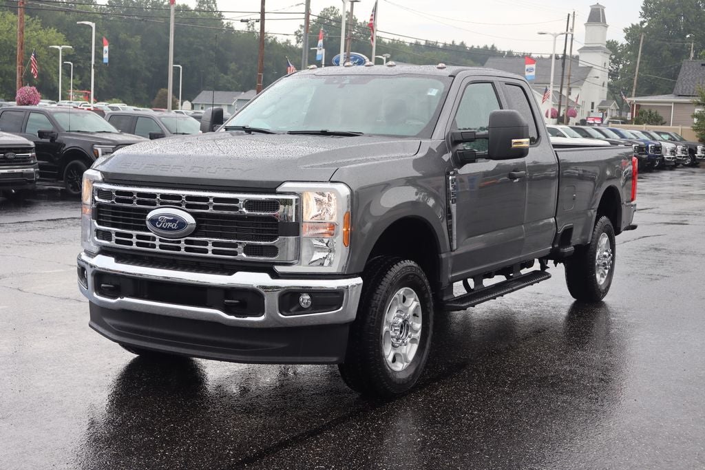 2026 Ford F-350SD XLT