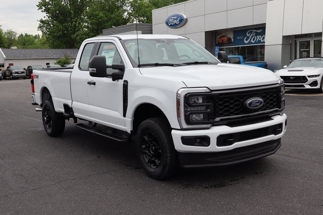 2025 Ford F-350SD XL