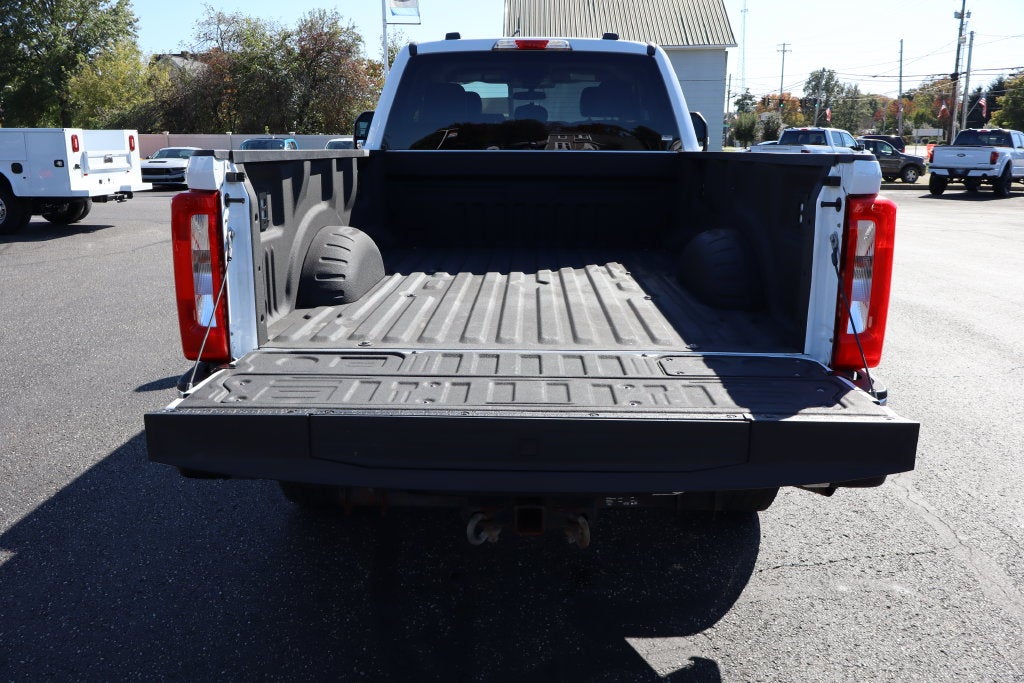 2022 Ford F-350SD XL