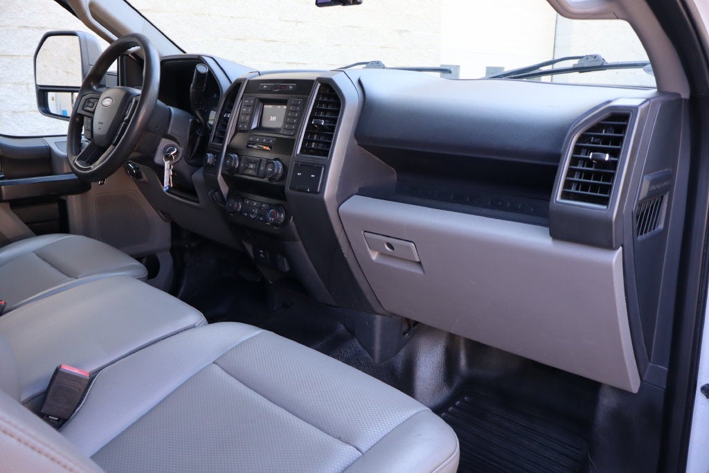 2022 Ford F-350SD XL
