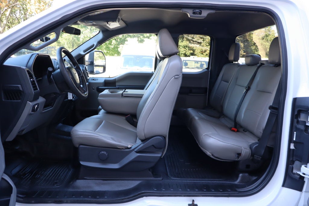 2022 Ford F-350SD XL