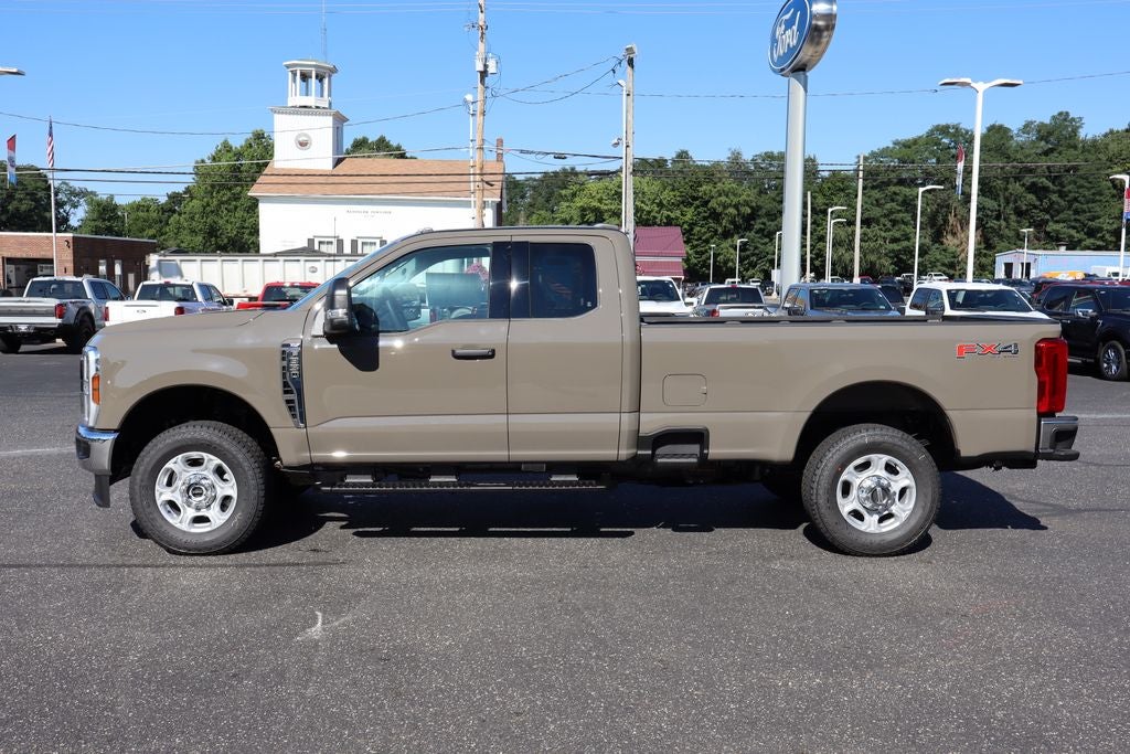 2026 Ford F-350SD XLT