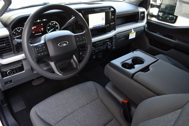 2025 Ford F-350SD XL