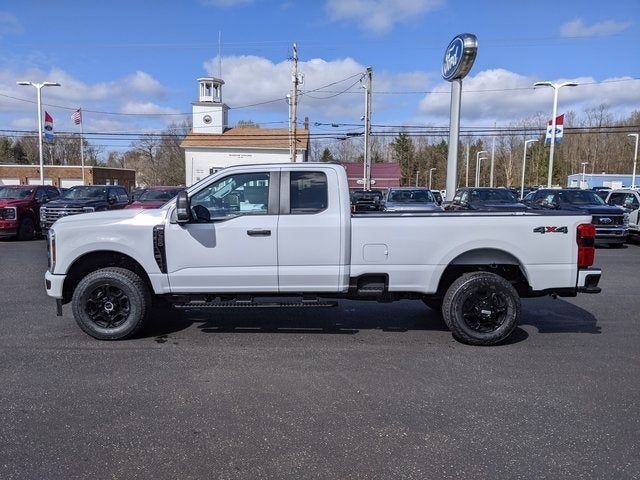 2025 Ford F-350SD XL