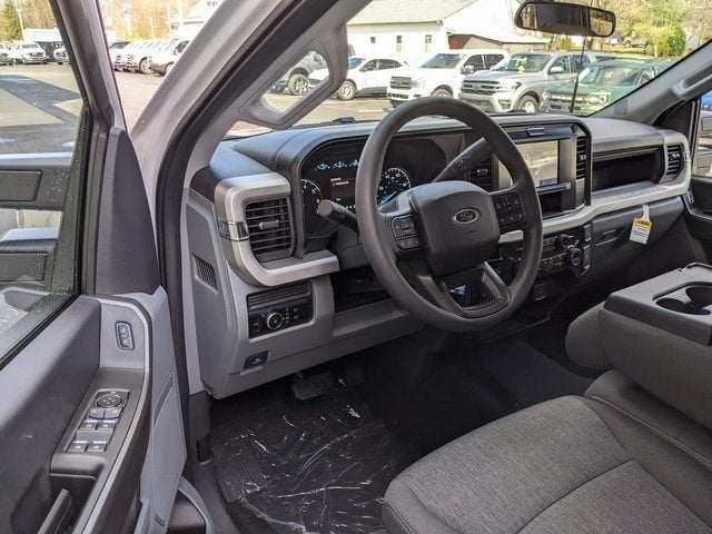 2025 Ford F-350SD XL