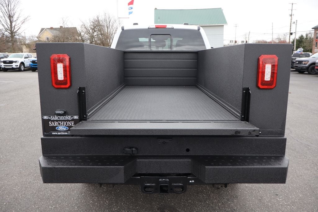 2026 Ford F-350SD XLT w/8' Knapheide Service Body