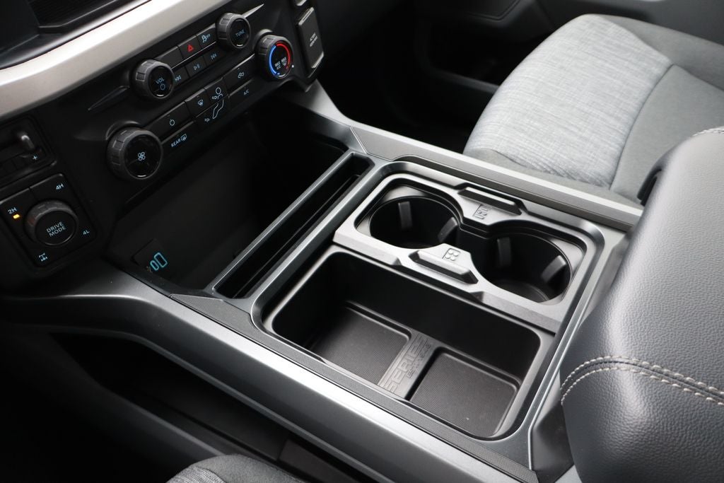 2026 Ford F-350SD XLT w/8' Knapheide Service Body