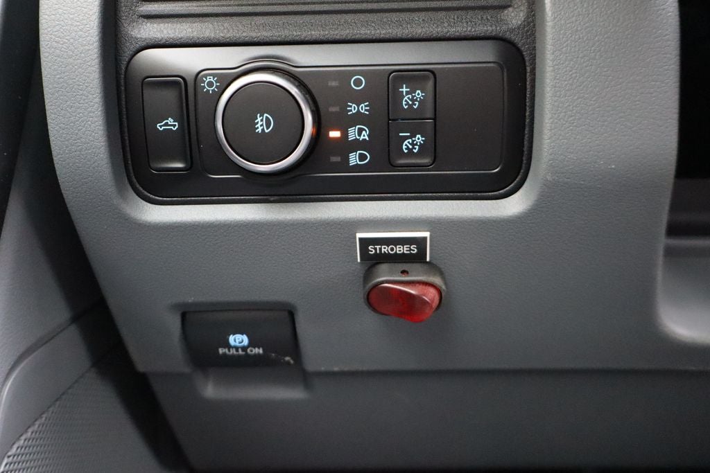 2026 Ford F-350SD XLT w/8' Knapheide Service Body