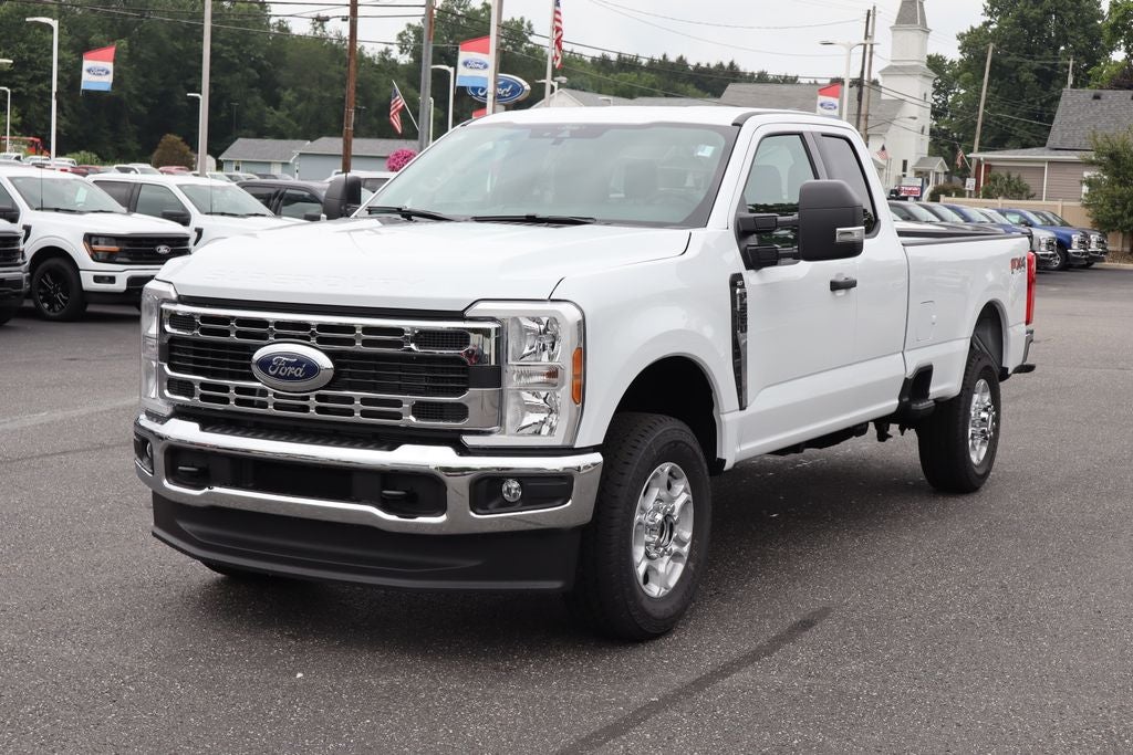 2026 Ford F-350SD XLT