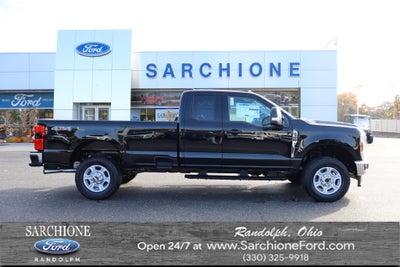 2027 Ford F-350SD XLT