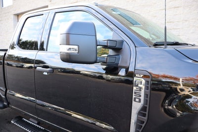 2027 Ford F-350SD XLT