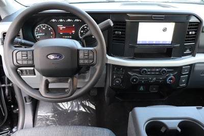 2027 Ford F-350SD XLT