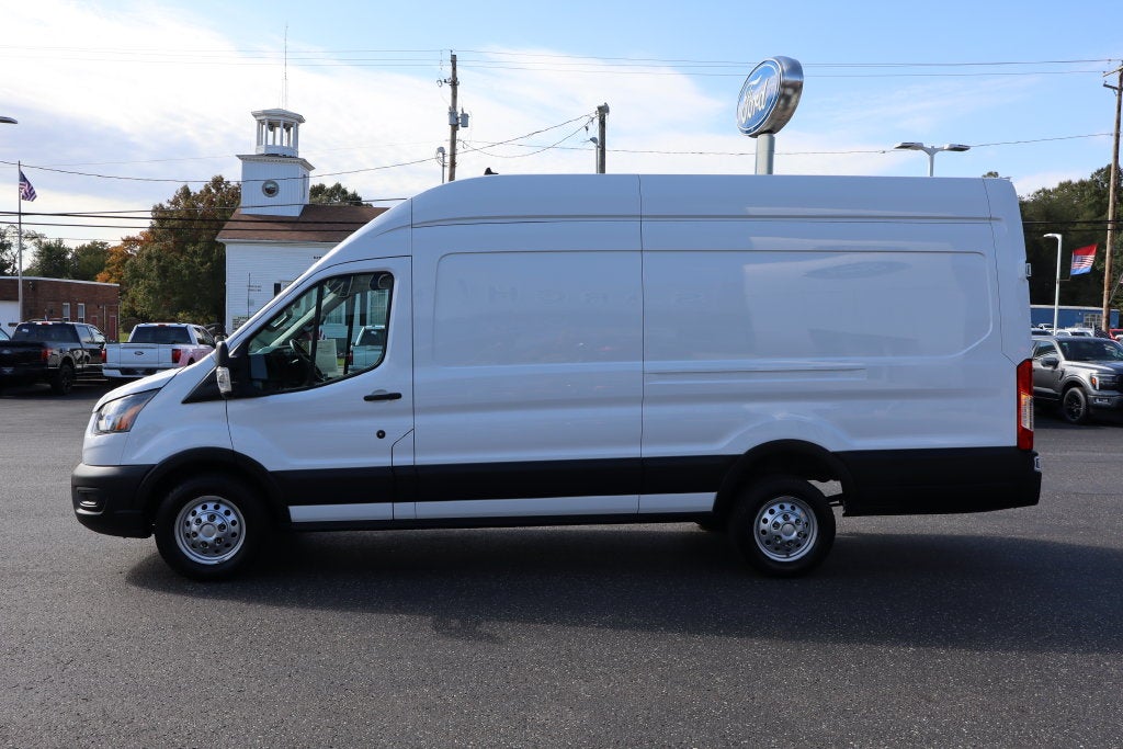 2023 Ford Transit-350 HD HR