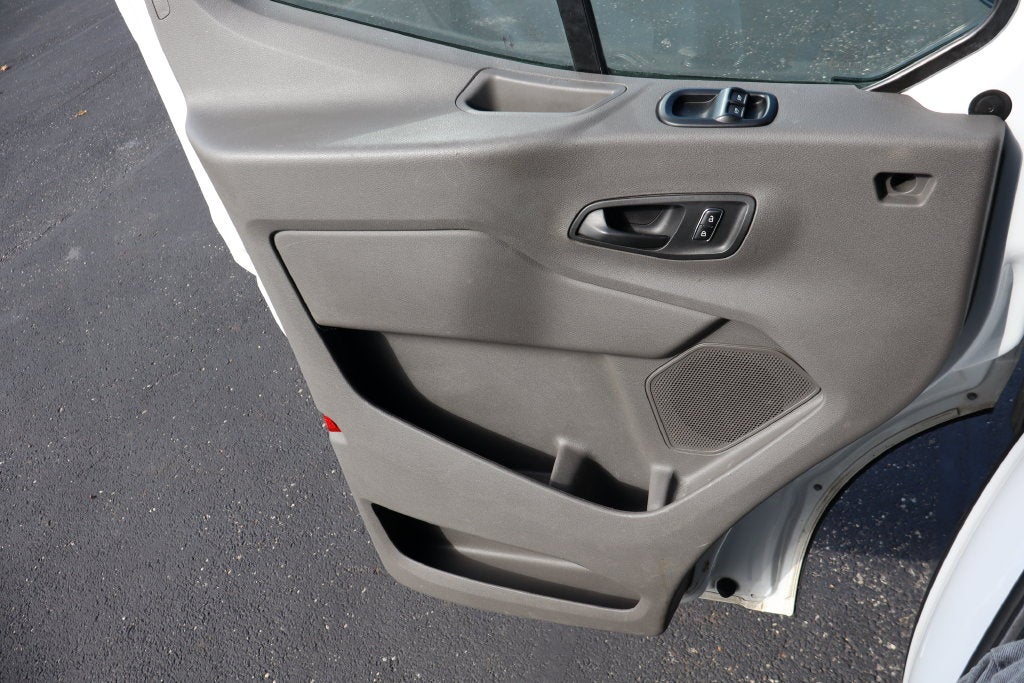 2023 Ford Transit-350 HD HR