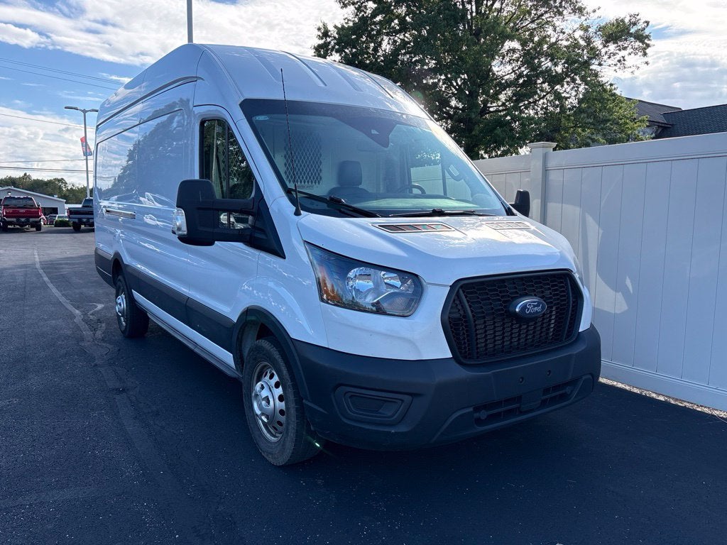 2023 Ford Transit-350 HR