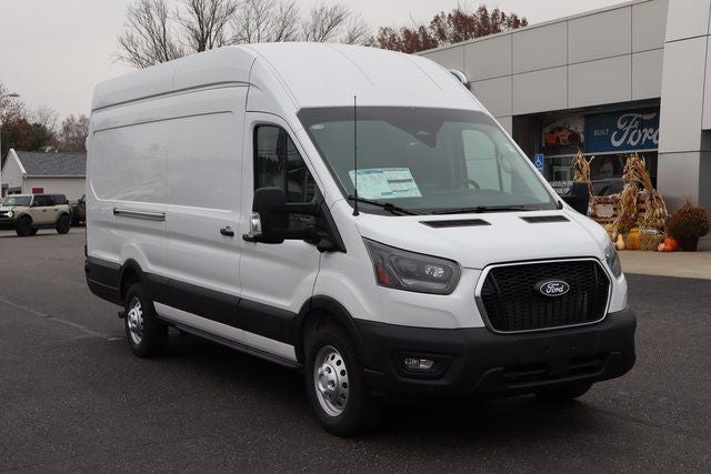 2026 Ford Transit-350 HR