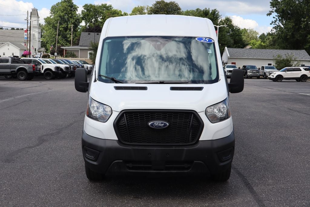 2025 Ford Transit-250 MR