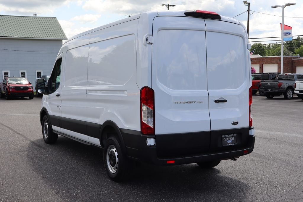 2025 Ford Transit-250 MR