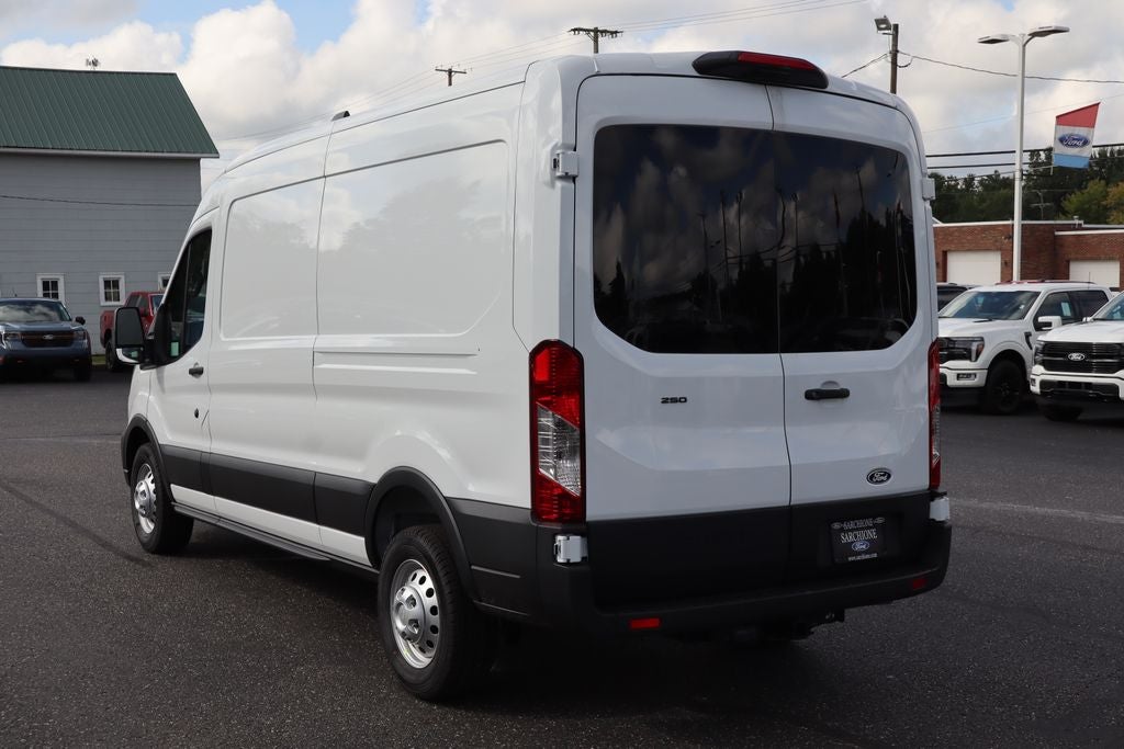 2027 Ford Transit-250 MR