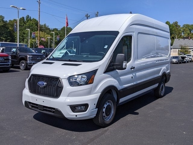 2024 Ford Transit-250 HR