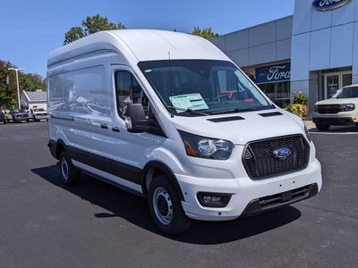 2024 Ford Transit-250 HR