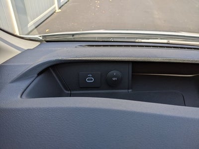 2024 Ford Transit-250 HR