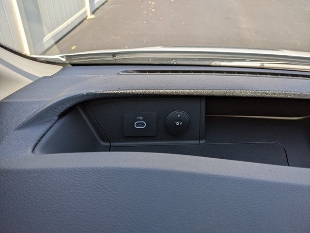 2024 Ford Transit-250 HR