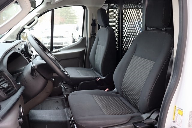 2024 Ford Transit-250 LR