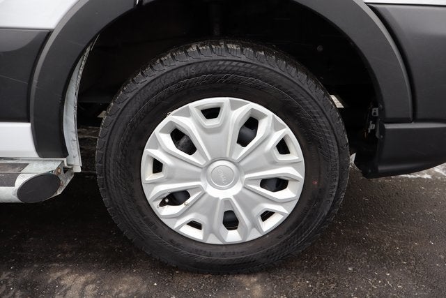 2024 Ford Transit-250 LR