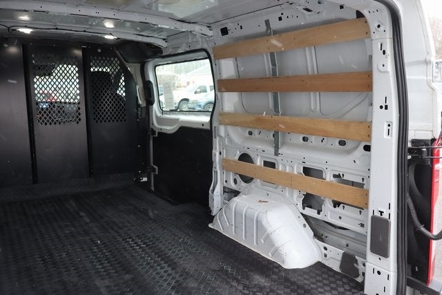 2024 Ford Transit-250 LR