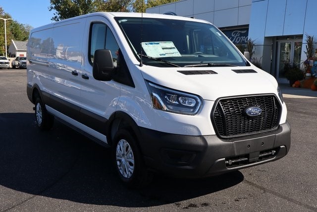 2025 Ford Transit-250 LR