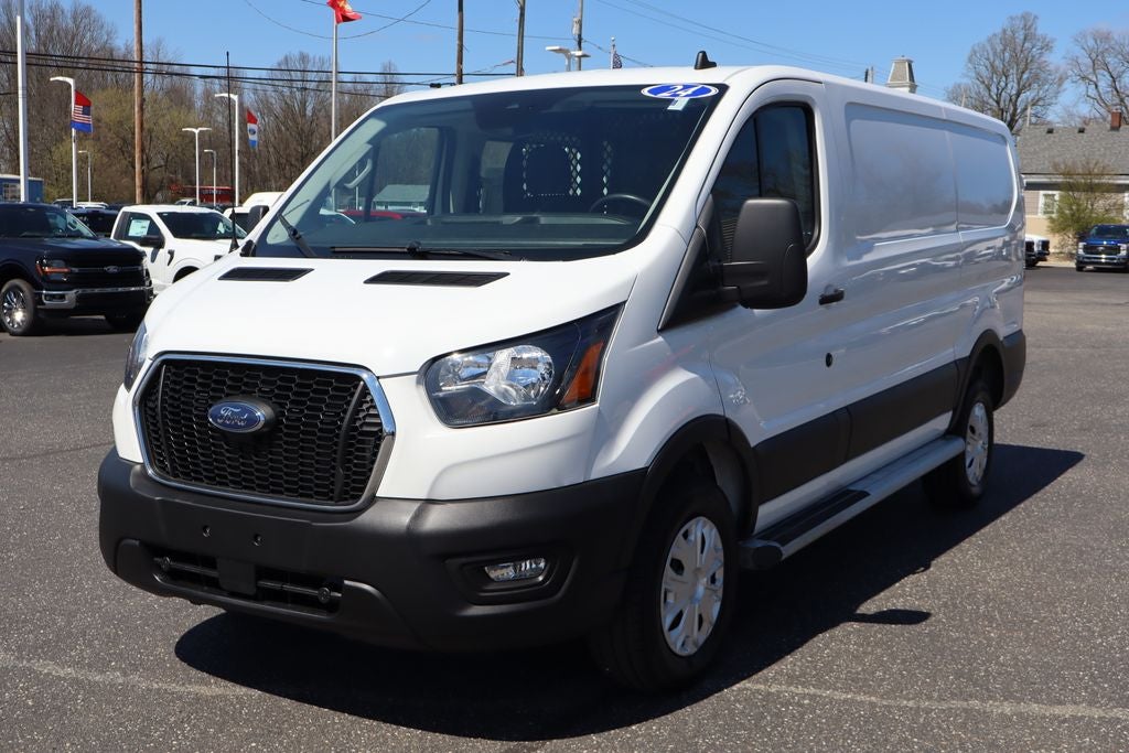 2024 Ford Transit-250 LR