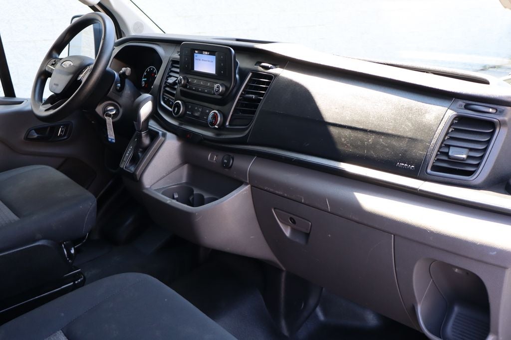 2024 Ford Transit-250 LR