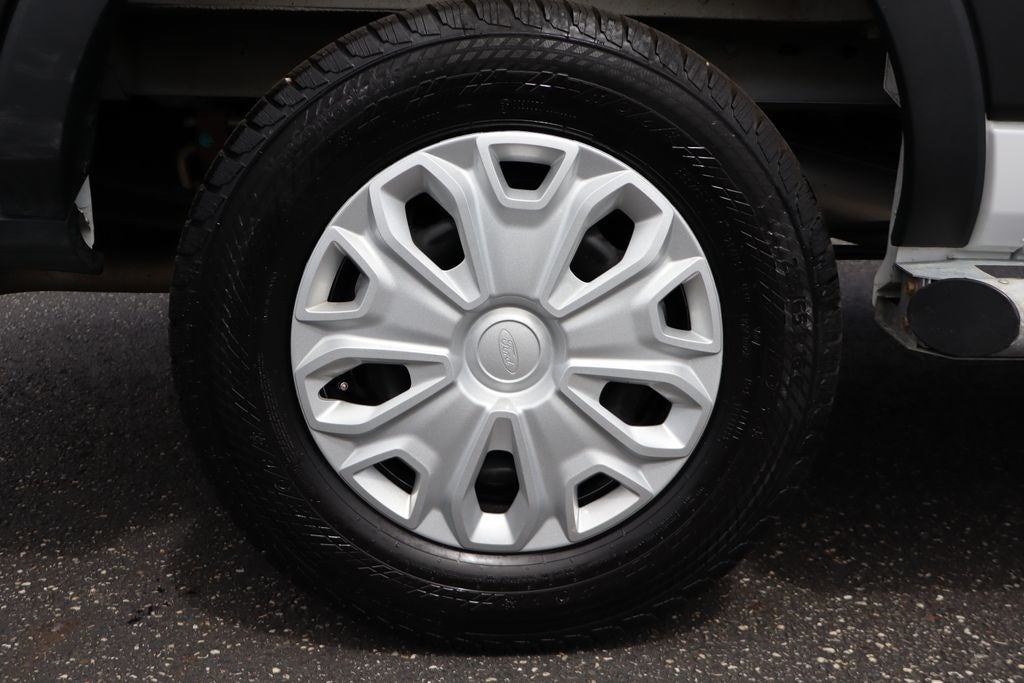 2025 Ford Transit-250 LR