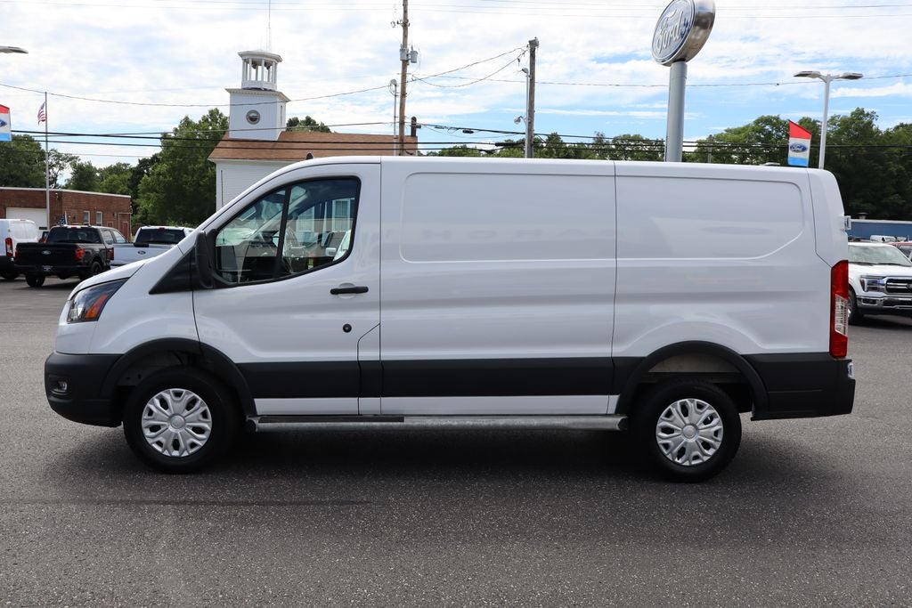 2025 Ford Transit-250 LR