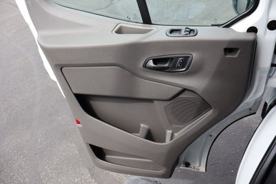 2025 Ford Transit-250 LR