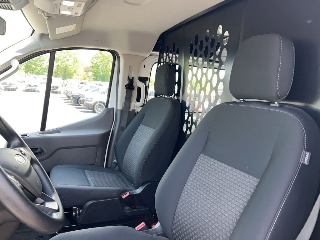 2025 Ford Transit-250 Base