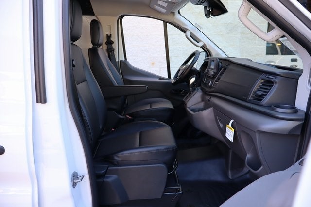 2025 Ford Transit-250 LR