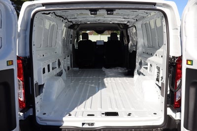 2027 Ford Transit-250 LR