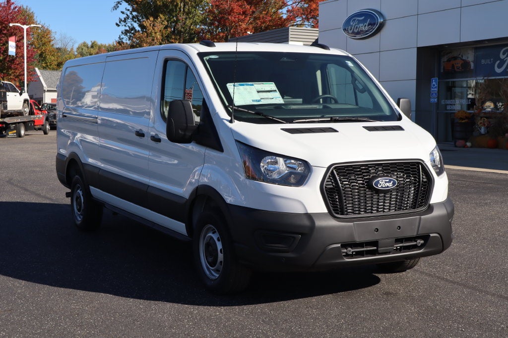 2027 Ford Transit-250 LR