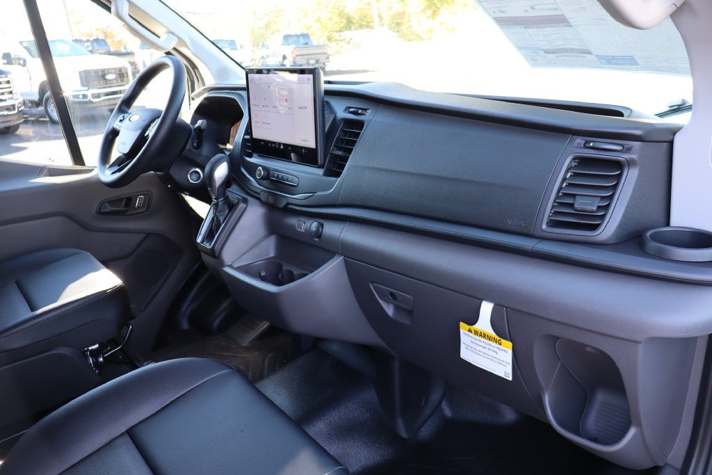 2027 Ford Transit-250 LR