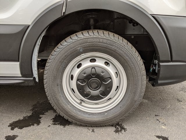 2024 Ford Transit-250 LR