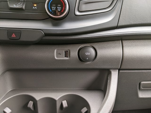 2024 Ford Transit-250 LR