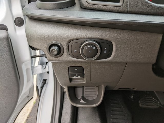 2024 Ford Transit-250 LR