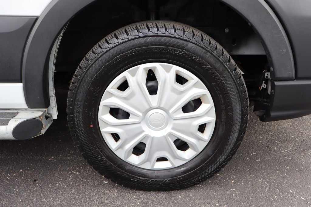 2024 Ford Transit-250 LR