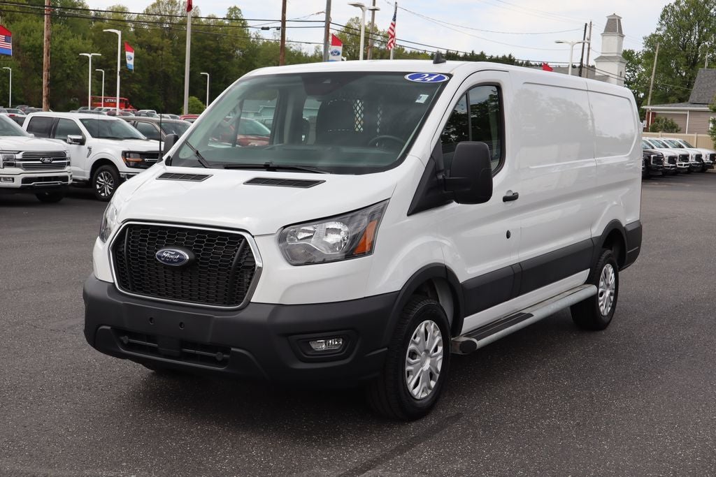 2024 Ford Transit-250 LR