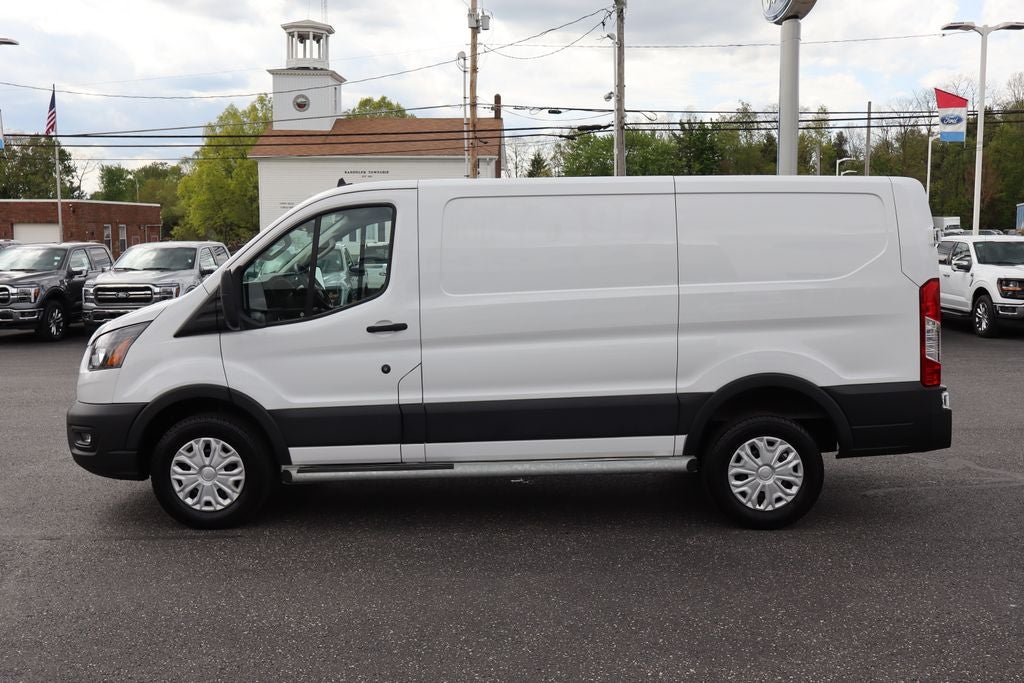 2024 Ford Transit-250 LR