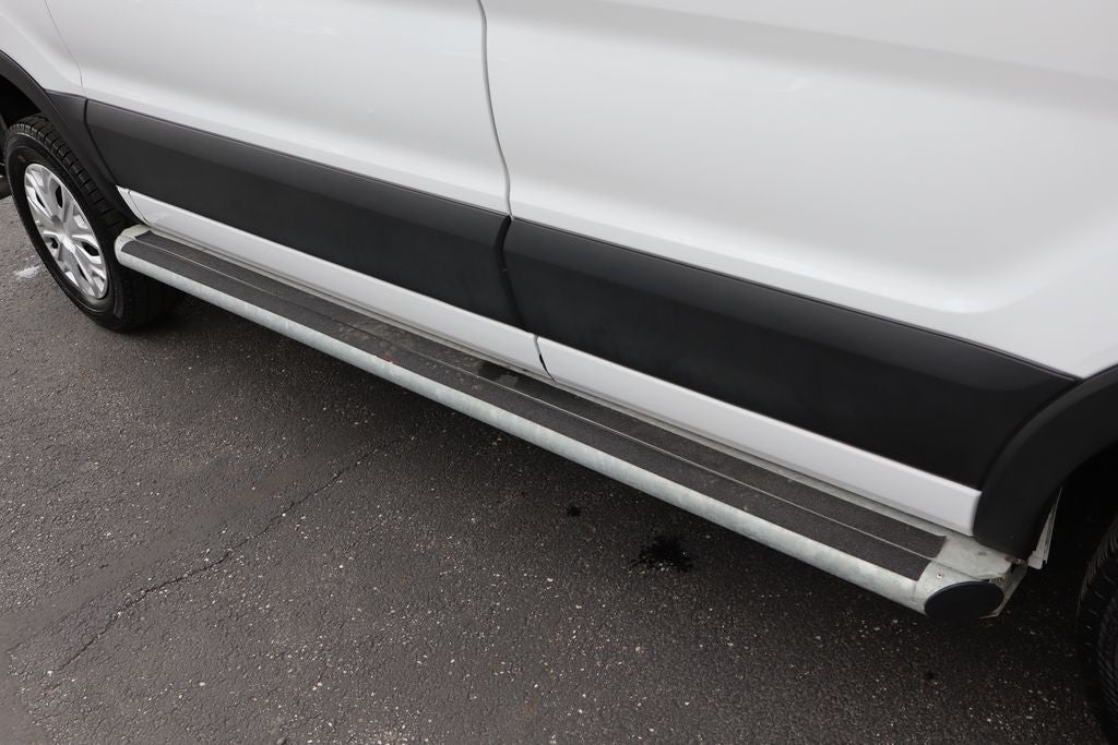 2024 Ford Transit-250 LR